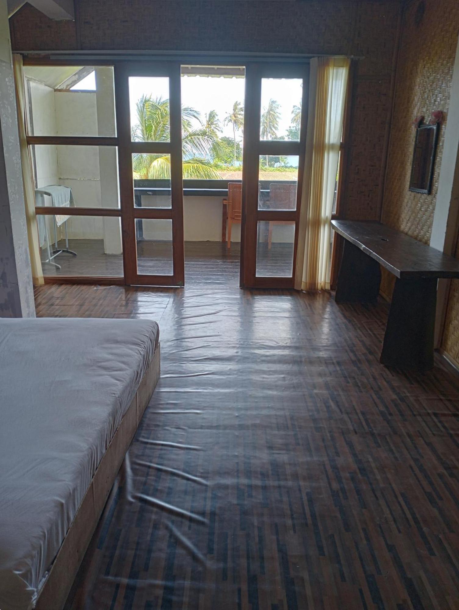 The Daun Puntik Homestay Pemenang Exteriör bild